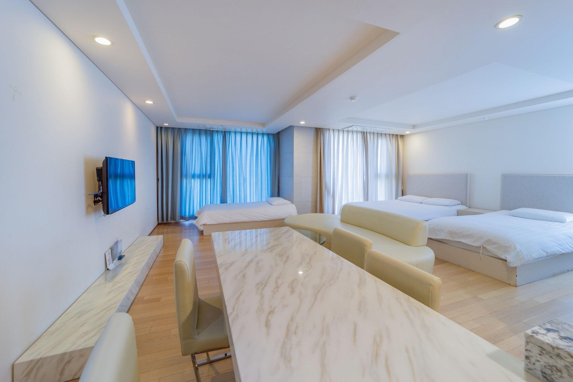 The Island Blue Hotel Seogwipo Ngoại thất bức ảnh