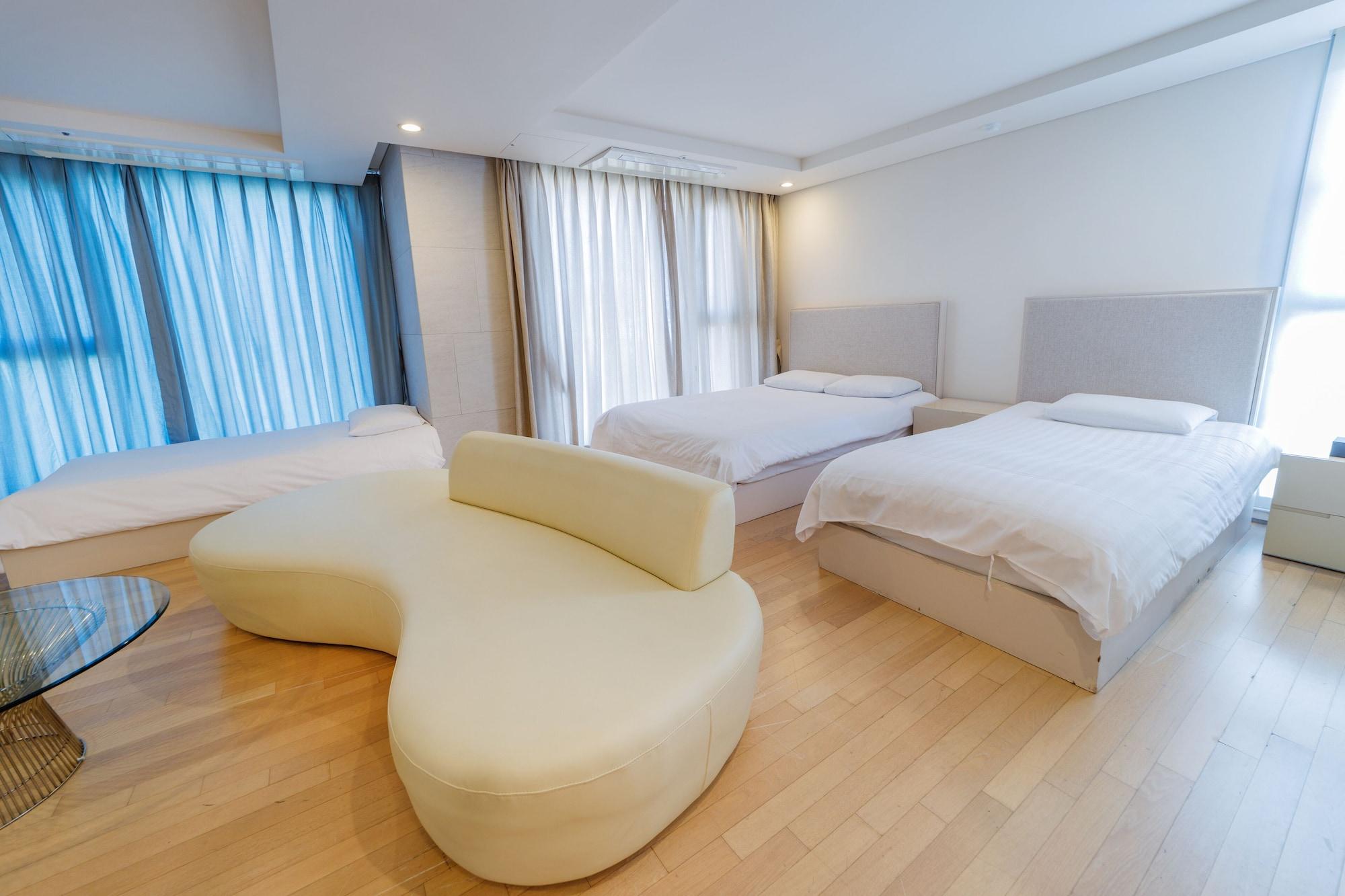 The Island Blue Hotel Seogwipo Ngoại thất bức ảnh